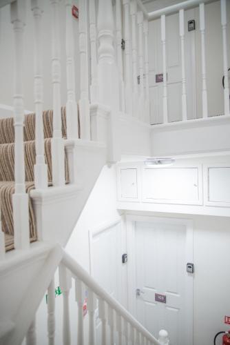 TLK Apartments & Hotel - Beckenham High Street - Tap to explore photos