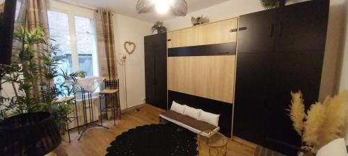 Agréable studio proche Paris et Porte de Versailles