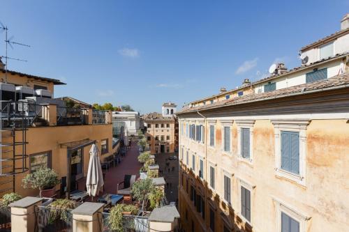 Trevi Charming Penthouse