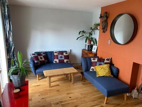 Beautiful Entire Flat in Peckham - Tap to explore photos