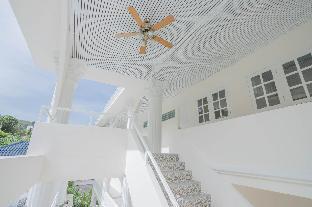RoomQuest The Peak Patong Hill