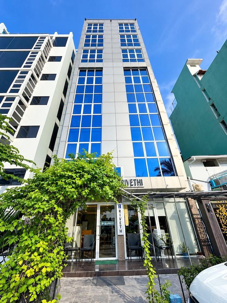 Rivethi Beach hotel