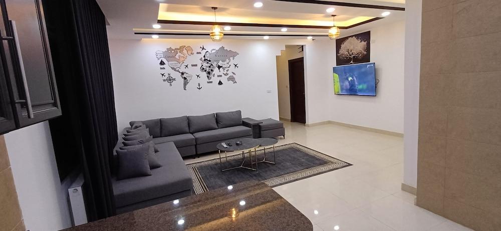 Laperla luxury apartments Room Type - Family Apartment, City View Laperla luxury apartments Room Type - Family Apartment, City View