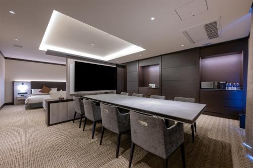 HOTEL R9 Premium Ichikawaekimae Room Type - Suite Room