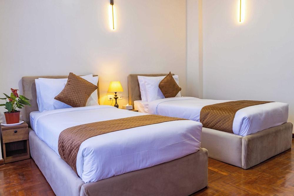 Mhendo Hotel & Studio Suites Room Type - Executive Twin Room