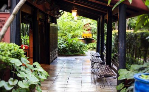 Maison Stay Bangkok - Tap to explore photos