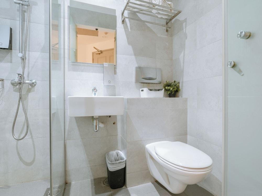 A Hotel Joo Chiat Stay from 7PM to 9AM - Tap to explore photos