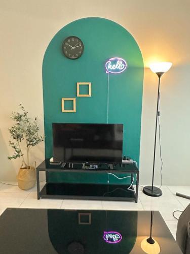 MAYA SeaView Families Suite Apartment + Sky Pool - Tap to explore photos