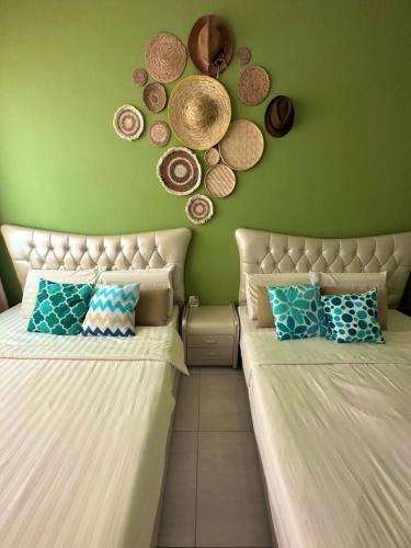 MAYA SeaView Families Suite Apartment + Sky Pool