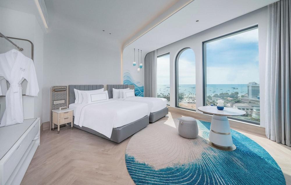 Melia Pattaya Hotel Room Type - The Level Presidential Suite Melia Pattaya Hotel Room Type - The Level Presidential Suite