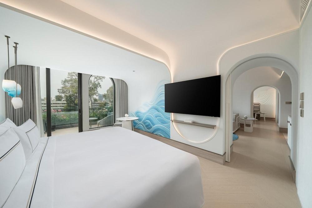 Melia Pattaya Hotel Room Type - The Level, Suite, 2 Bedrooms Melia Pattaya Hotel Room Type - The Level, Suite, 2 Bedrooms