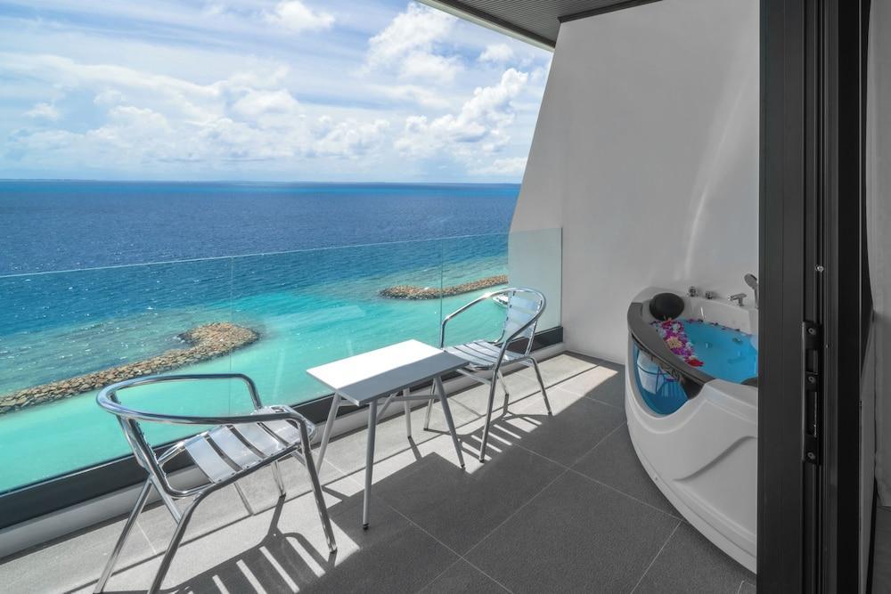 iCom Blue Sea View Room Type - Honeymoon Room, 1 King Bed, Balcony, Sea View iCom Blue Sea View Room Type - Honeymoon Room, 1 King Bed, Balcony, Sea View