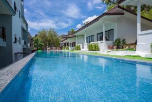THE BRC AONANG HOTEL&RESORT BY SOOFA GROUP - Tap to explore photos