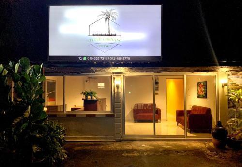 LITTLE CHENANG COTTAGE LANGKAWI - Tap to explore photos