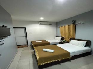 Hotel D Lima Inn Langkawi - Tap to explore photos