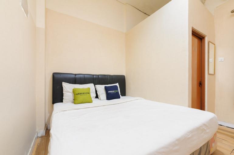 Urbanview Hotel Residence 446 Tanjung Duren