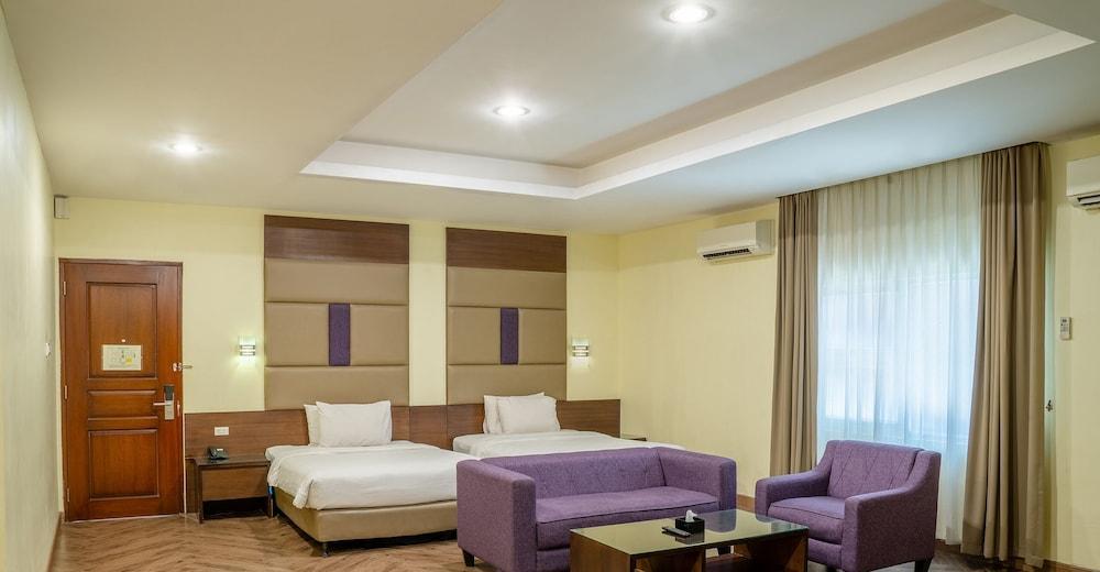 Hotel Alia Cikini Room Type - Senior Room