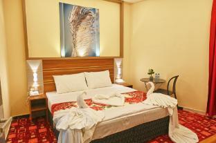 Tanha Palace Hotel