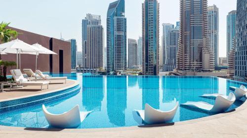 Jumeirah Living Marina Gate Hotel - Tap to explore photos
