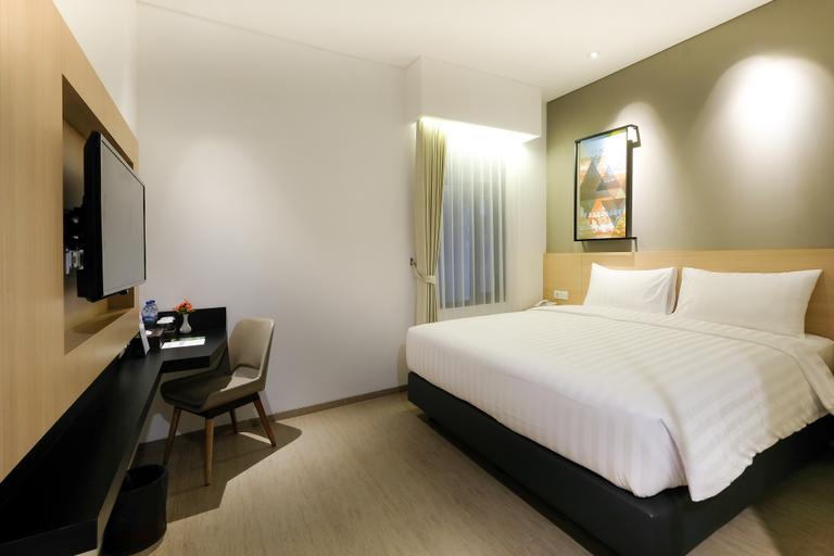 Hotel 88 Blok M by WH - Tap to explore photos