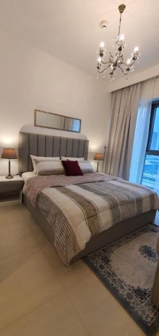 Designer's Luxury 2 BHK with Burj Khalifa View