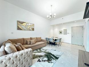 Alphatel Hostel - Dubai World Trade Centre - Tap to explore photos