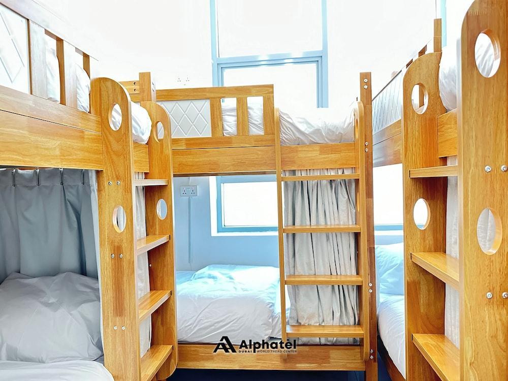 Alphatel Hostel-Dubai World Trade Centre Room Type - Comfort Stay Bunk in 6-Bed Mixed Dorm