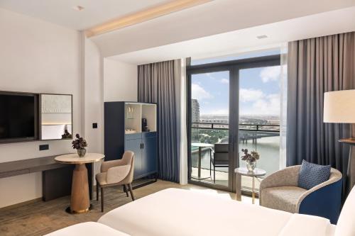 Palace Dubai Creek Harbour Room Type - Deluxe Room Twin - Complimentary Lagoon Access Palace Dubai Creek Harbour Room Type - Deluxe Room Twin - Complimentary Lagoon Access