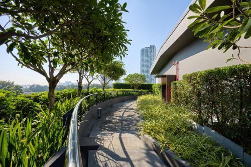 Riva Vibe Hotel Bangkok by PCL - Tap to explore photos