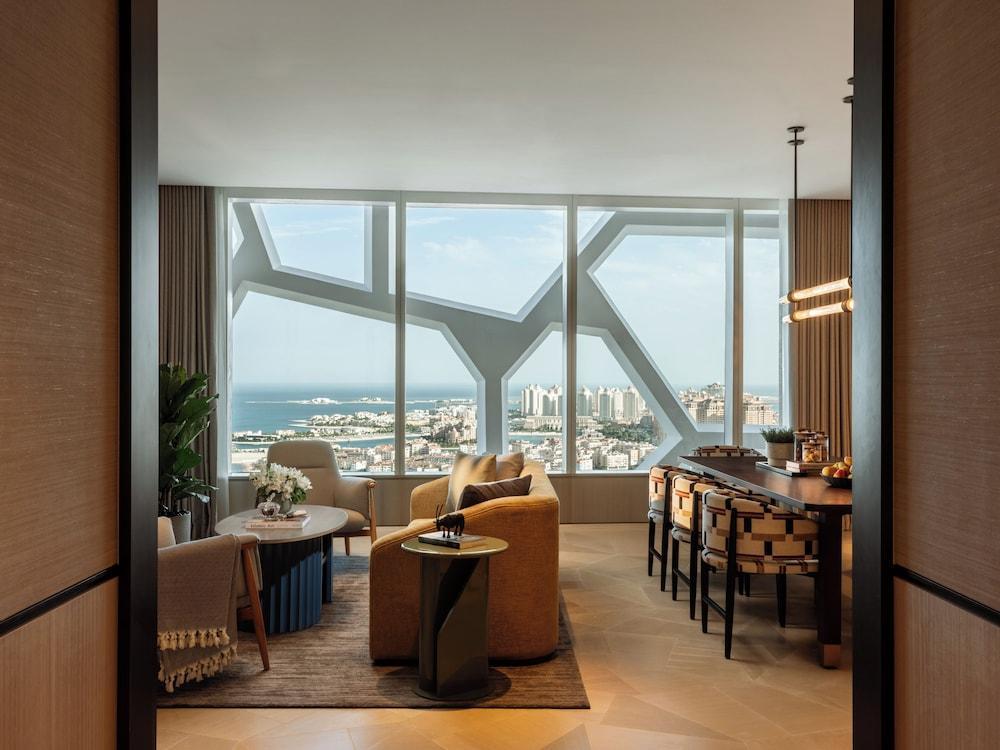 Rosewood Doha Room Type - Three Bedroom Lagoon View Apartment