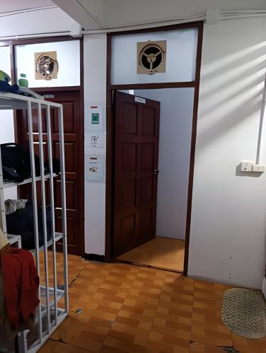 JC Home - Tap to explore photos