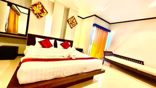 KS Residence Patong Room Type - Superior King Room KS Residence Patong Room Type - Superior King Room