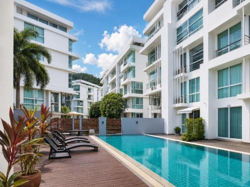 Dee Residence Phuket - Deluxe 2-Bedroom Apartment - Tap to explore photos