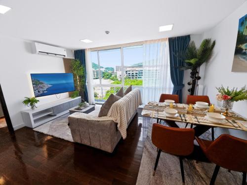 Dee Residence Phuket - Deluxe 2-Bedroom Apartment Room Type - Two-Bedroom Apartment with Pool View Dee Residence Phuket - Deluxe 2-Bedroom Apartment Room Type - Two-Bedroom Apartment with Pool View