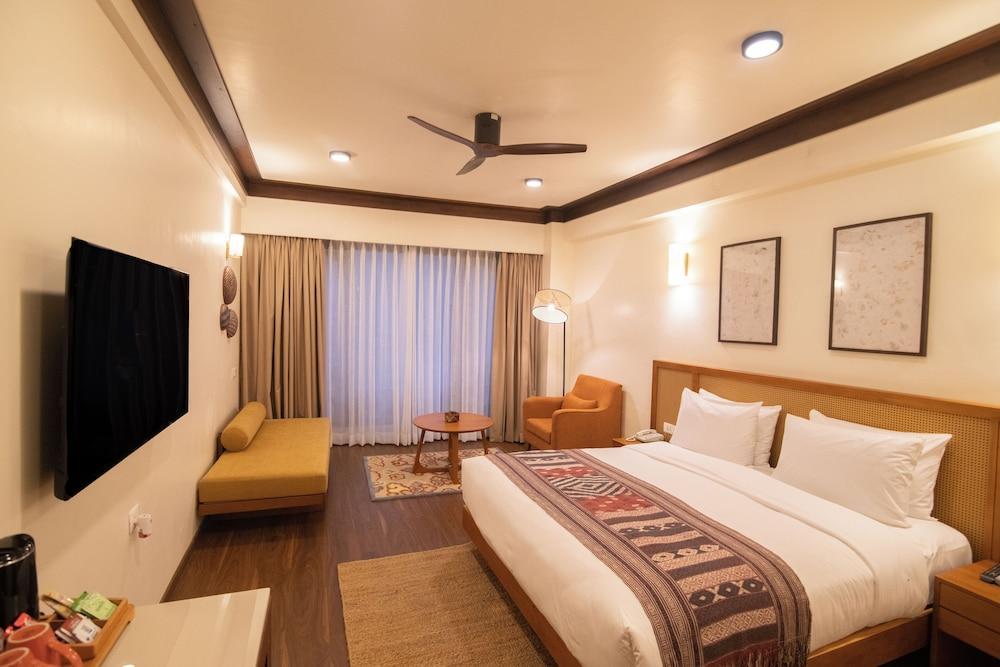 Lobesa Boutique Hotel Room Type - Standard Double Room with Valley View