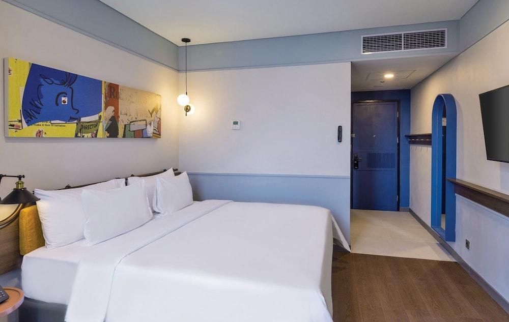 ARTOTEL Hub Simpang Temu Room Type - Deluxe Room