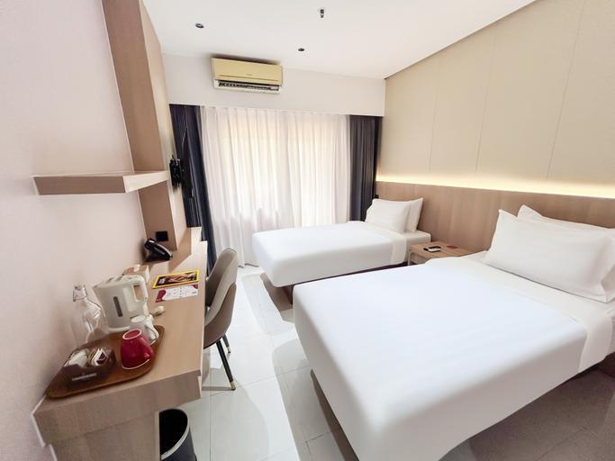 Shankee Suites Sudirman - Tap to explore photos