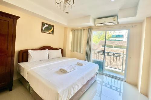 P ratunam Residence Hotel - Tap to explore photos