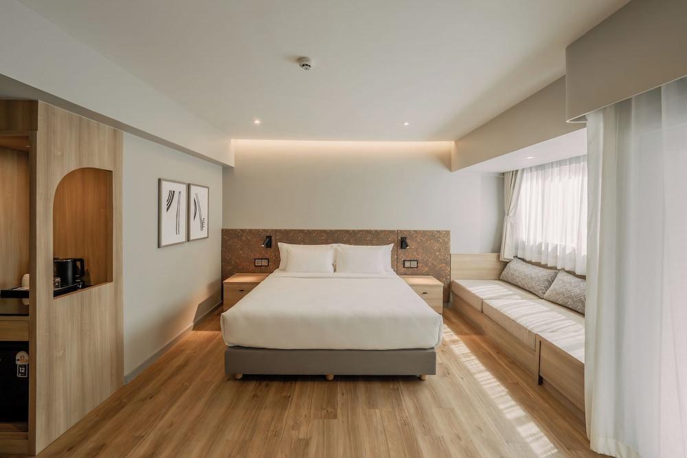 Away Bangkok Sukhumvit Room Type - Deluxe Double