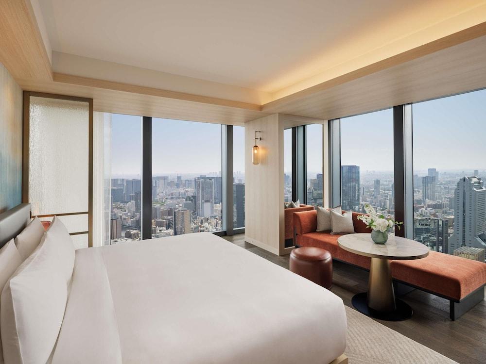 Fairmont Tokyo Room Type - FAIRMONT GOLD SUITE King Lounge access