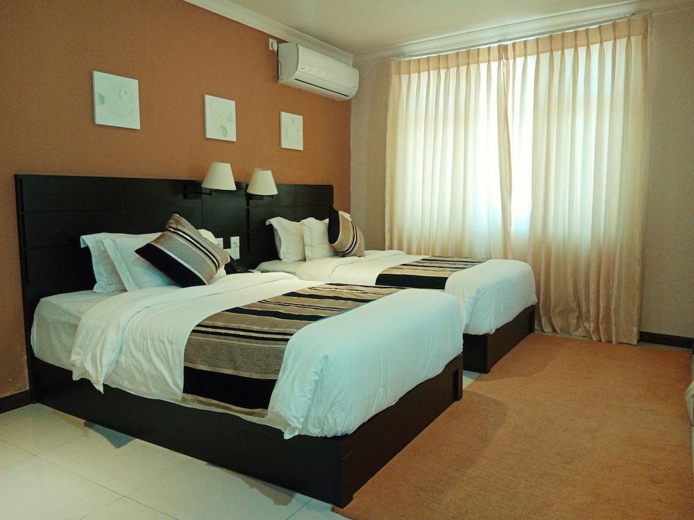 Lagoon Lodge Room Type - Deluxe Twin Room, Sea View