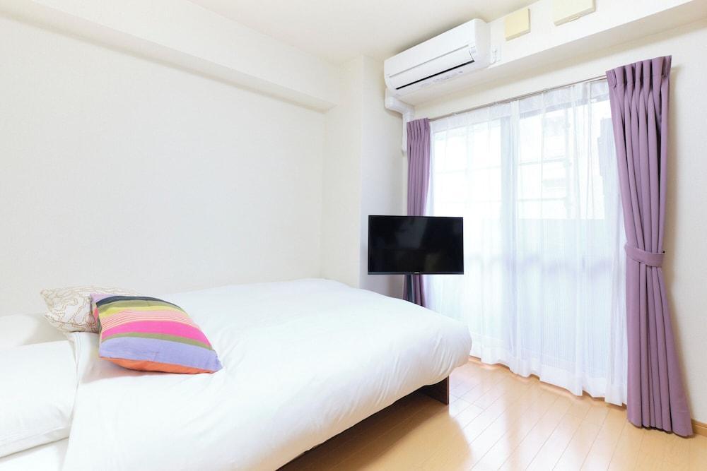 alba cerezo by Tranova Room Type - Apartment, Non Smoking (C-2,2PAX)