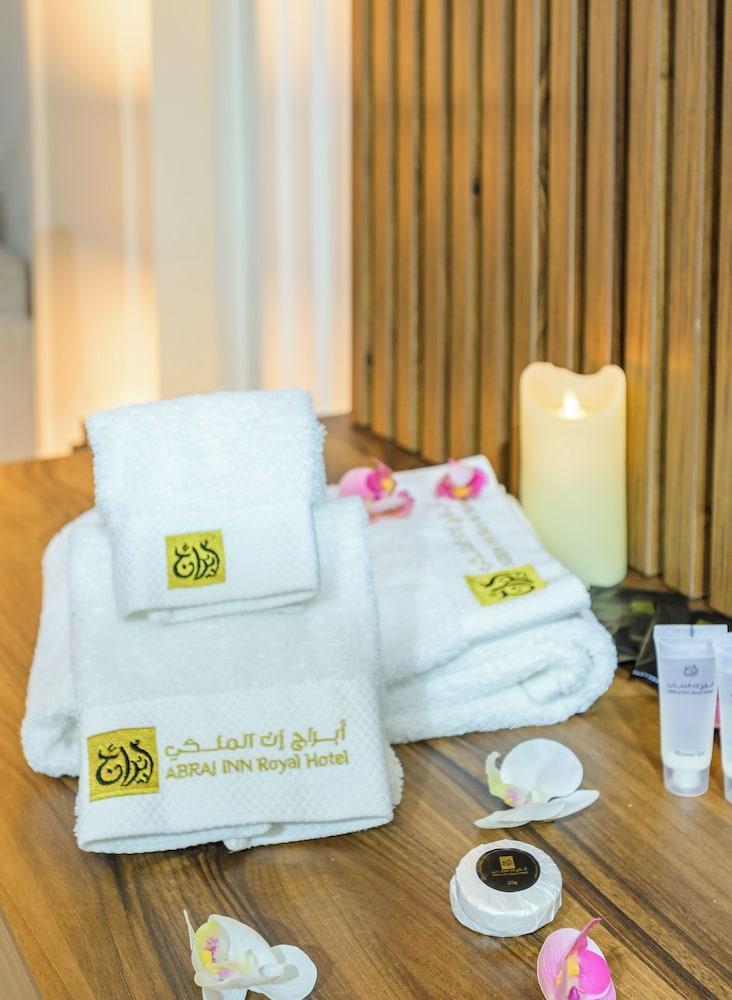 Abraj INN Royal Hotel Room Type - Superior Suite, City View