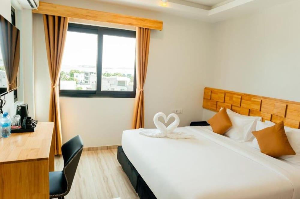 AIMI Beach Hotel Room Type - Superior Double Room