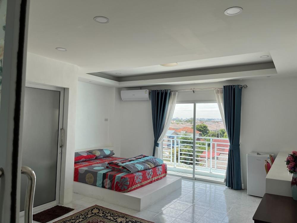 Alisara Apartments Room Type - Double Room, Balcony, City View