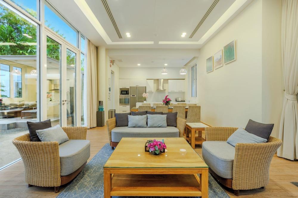 Andaman Pool Villas, Maikhao Beach Phuket Room Type - 4 Bedroom Pool Villa with Kitchen