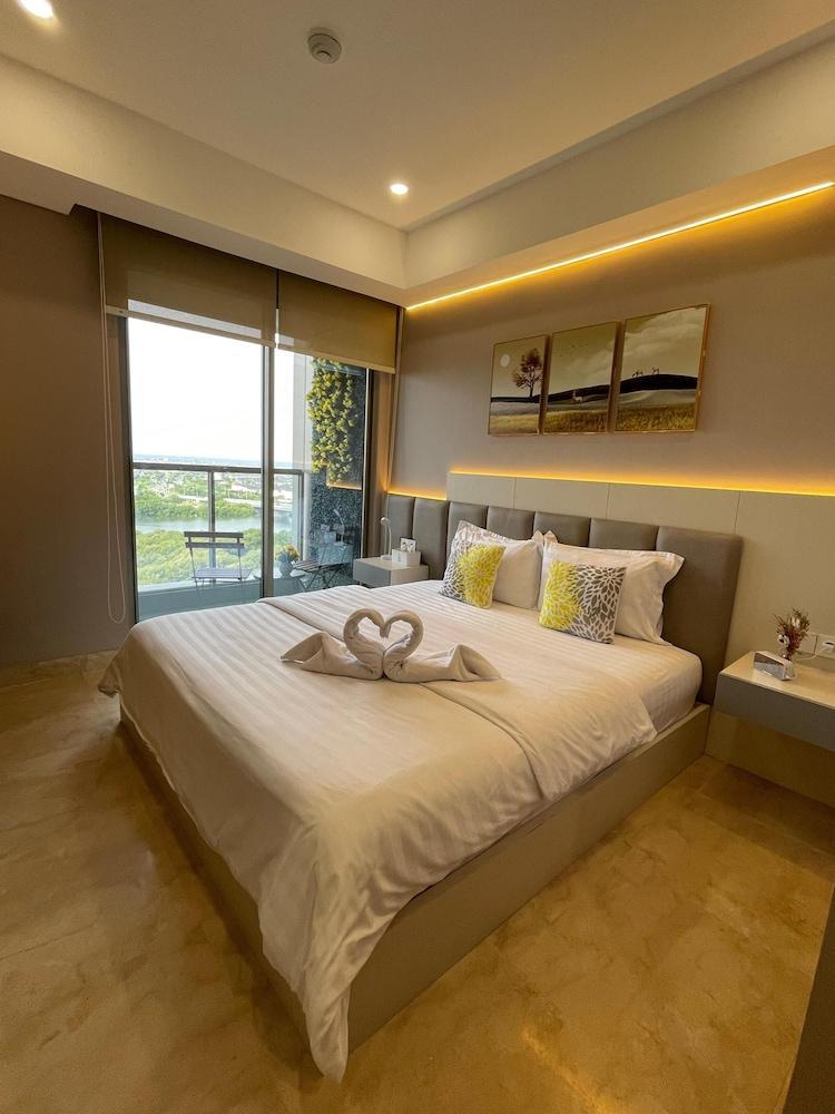 Apartment Gold Coast PIK by MYsweethome