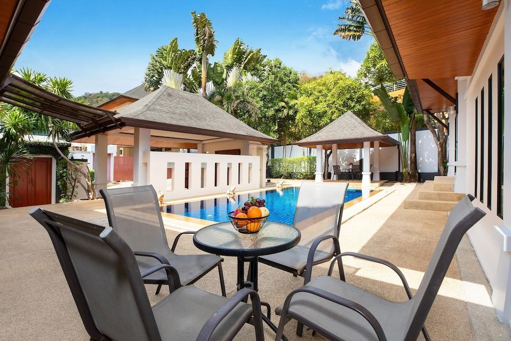 Balinese-Style 3BR Pool Villa Tina