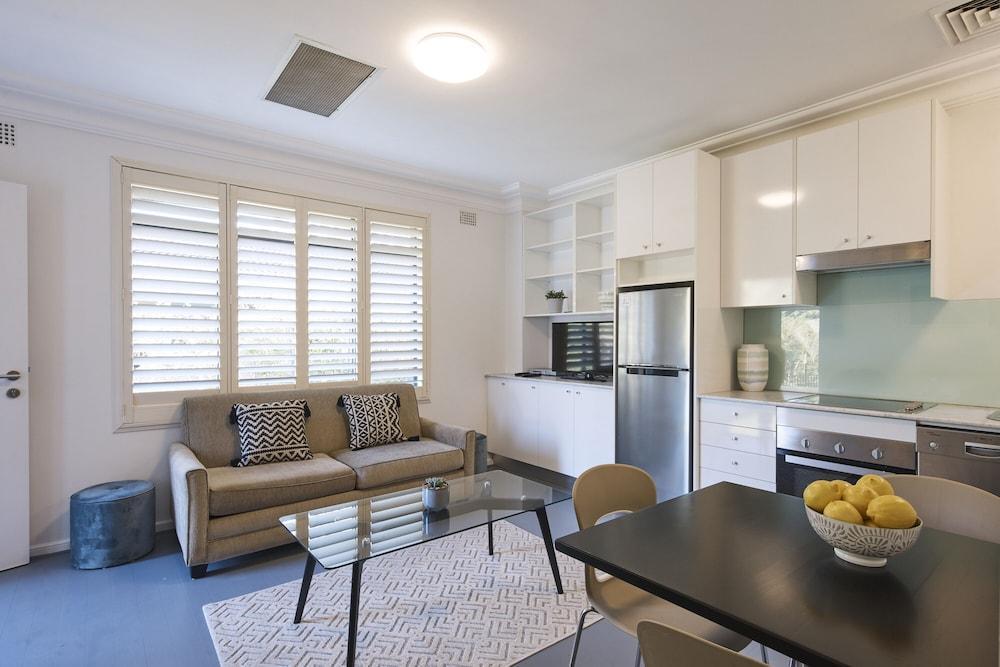 Ballantyne at Mosman Serviced Apartment - Tap to explore photos