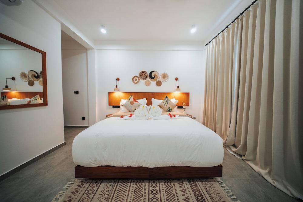 Belena Maldives Room Type - Standard Double or Twin Room, Private Bathroom